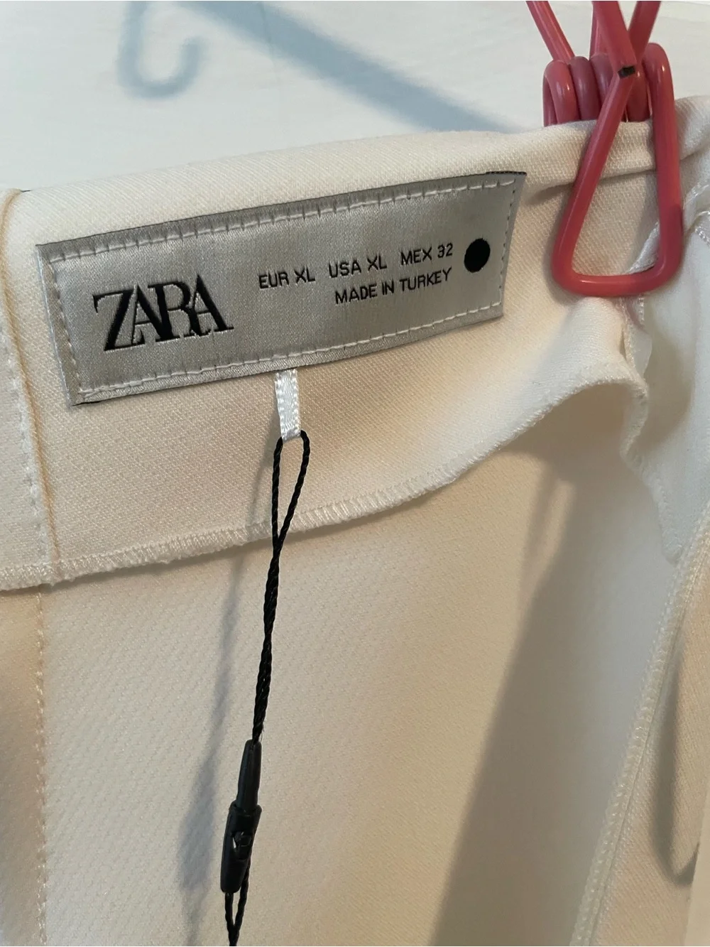 ZARA Cream Wide-Leg High-Rise Pants - Picture 5 of 8